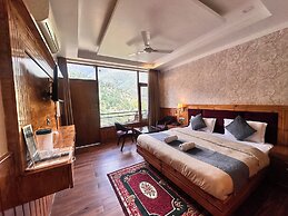 Hotel Wood Castle