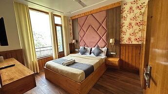 Hotel Wood Castle