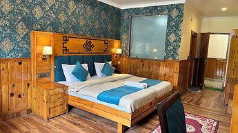 Hotel Wood Castle