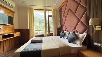 Hotel Wood Castle