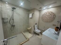 ROYAL BEACH RESIDENCES