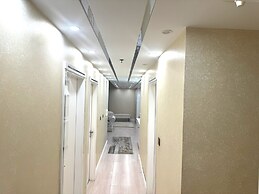 ROYAL BEACH RESIDENCES