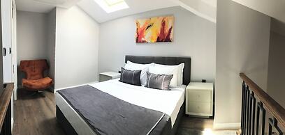 MY WAY DELUXE HOTEL