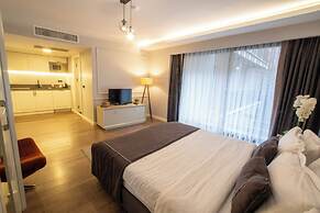 MY WAY DELUXE HOTEL