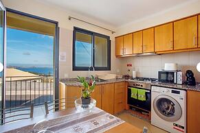 Remarkable 3-bed House in Machico