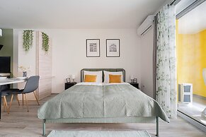 WestSide Garden Apartments by FirstHost