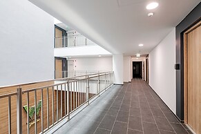 WestSide Garden Apartments by FirstHost