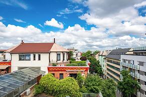WestSide Garden Apartments by FirstHost