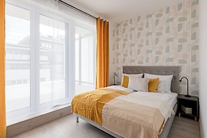 WestSide Garden Apartments by FirstHost