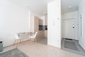 WestSide Garden Apartments by FirstHost
