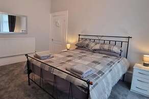 Headland - House - Sleeps5 - Pet Friendly - Garden