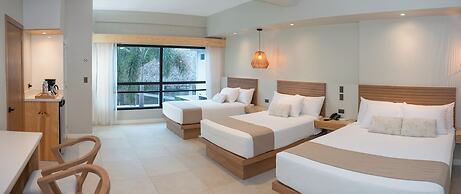 Mirasurf Hotel & Waves