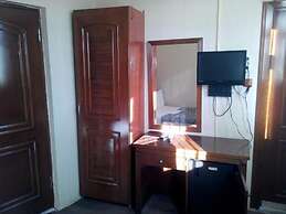 Hotel Red Rose