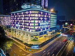 Cozy Skyline Retreat Trion KL - Level 63