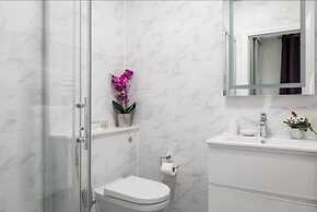 The Carlton Residences