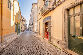 Bairro Alto Prime Studio II by Homing