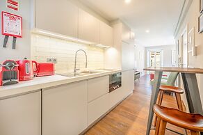 Bairro Alto Prime Studio II by Homing