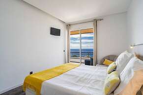 Monumental Apartment 610 Balcony Sea View