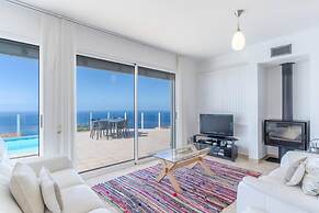 Villa Eldomar 61 in Estreito da Calheta
