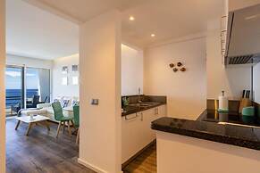 Monumental Apartment 608 Balcony Sea View