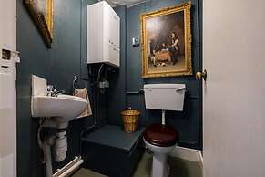 Spacious Homely Georgian Town House Central Bath
