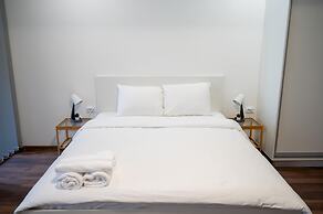 Bright Studio in the City Center