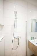Spacious 2 Bedroom Serviced Apartments 71-77m2