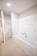 Serviced 3BR Apartment in Utrecht