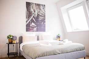 Serviced 3BR Apartment in Utrecht