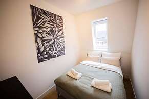 Serviced 3BR Apartment in Utrecht