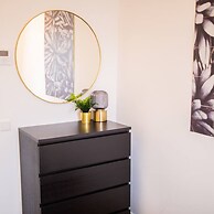 Serviced 3BR Apartment in Utrecht