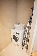 Studio Serviced Apartments With City View