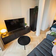 Studio Serviced Apartments With City View