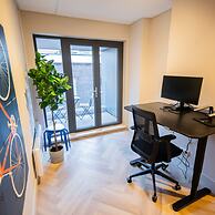 Studio Serviced Apartments With City View