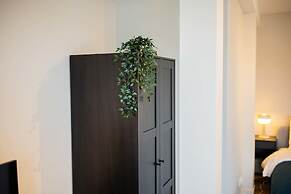 Studio Serviced Apartments With City View