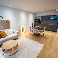 Souterrain 2BR Serviced Apartment