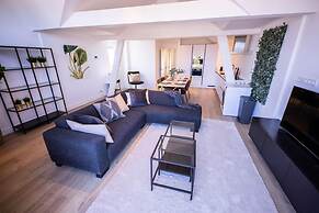 Nb304/306 3BR Serviced Apartments