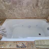 Casa Evita 4 Bedroom Beachfront Home
