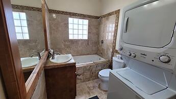 Casa Evita 4 Bedroom Beachfront Home