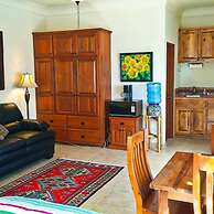 Casa Evita 4 Bedroom Beachfront Home