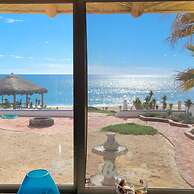 Casa Evita 4 Bedroom Beachfront Home