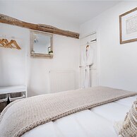 Wharton Cottage Lake District Retreat