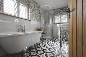 Lyth Valley Country House - 9 Rooms