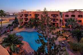 El Pueblo Condominiums by Rocky Host