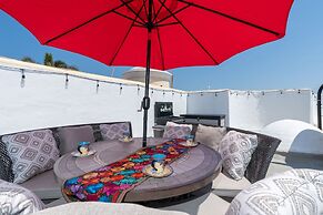 Ocean Front Penthouse Pool Sleeps 8 People