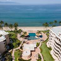 Ocean Front Penthouse Pool Sleeps 8 People