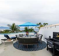 Ocean Front Penthouse Pool Sleeps 8 People