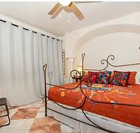 Ocean Front Penthouse Pool Sleeps 8 People