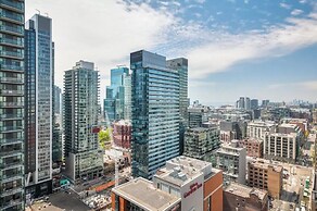 Waterfront Yonge Apartments