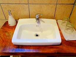 Miztli Lodge & Adventures